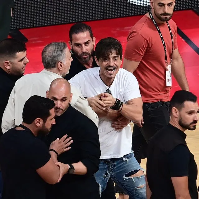 Νέα ευθεία επίθεση του Ολυμπιακού στον Γιαννακόπουλο: “Έργα και Ημέραι”
