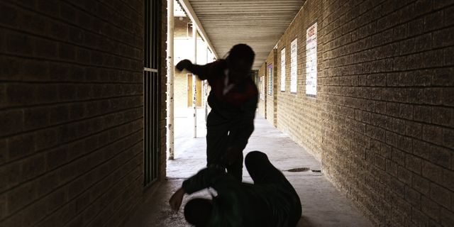 Γλυφάδα: Συνελήφθησαν ανήλικες που βιντεοσκόπησαν προσβλητικές πράξεις σε βάρος άλλων κοριτσιών
