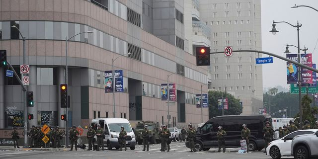 Αστυνομικές δυνάμεις σε δρόμο του Λος Άντζελες