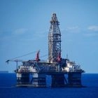 Κατατέθηκαν στη Βουλή οι συμβάσεις με Chevron και Helleniq για τους υδρογονάνθρακες