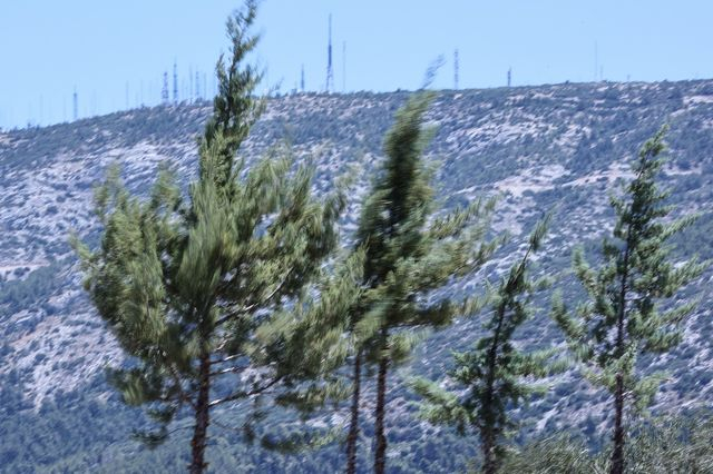 Έρευνα IDGC: Ο Υμηττός δεν είναι απλά ένα βουνό. Είναι ανάσα, ανάμνηση και ανάγκη