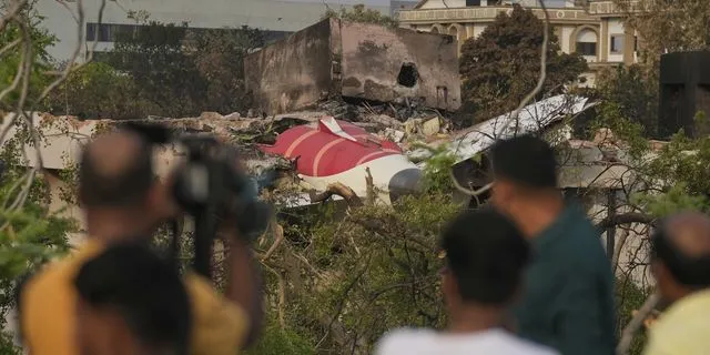 Air India: Η απίστευτη ιστορία φοιτήτριας που σώθηκε τελευταία στιγμή από τη συντριβή 