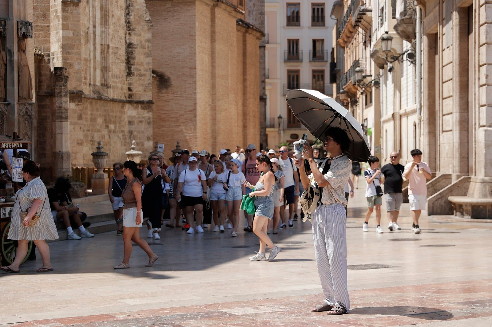 Τουρίστες στην Ισπανία εν μέσω καύσωνα