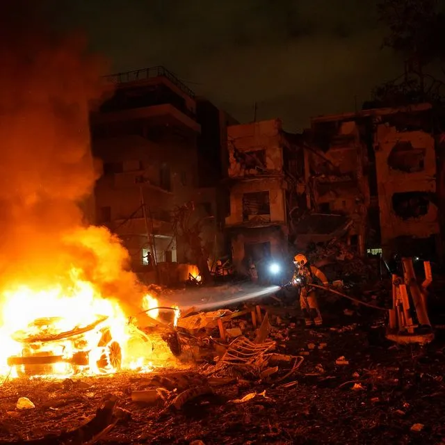 Ολονύχτια ομοβροντία χτυπημάτων – Το Ιράν απαντά στις επιθέσεις του Ισραήλ