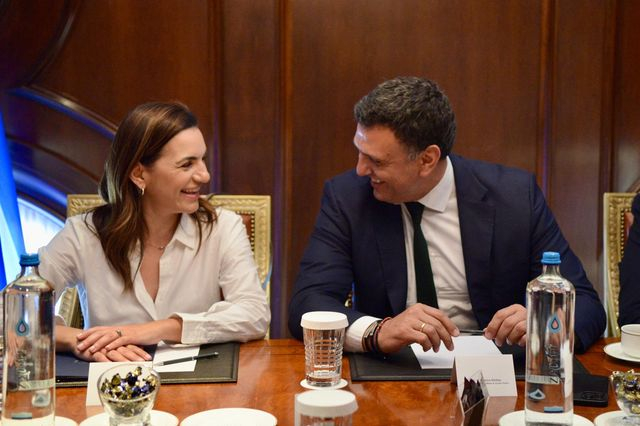 Επί τάπητος τα ζητήματα κρουαζιέρας – Συνάντηση κυβέρνησης-CLIA