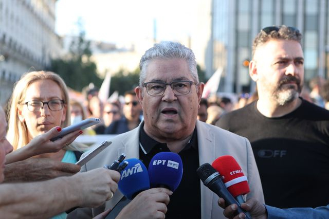 Κουτσούμπας: Καμιά εμπιστοσύνη στην κυβέρνηση της πολεμικής προετοιμασίας και εμπλοκής