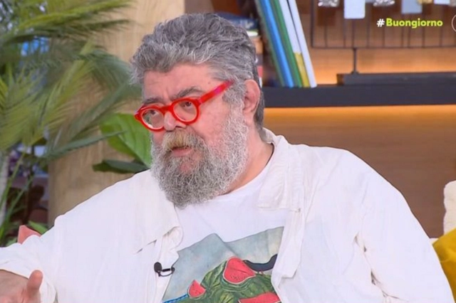 Κραουνάκης: Η εξήγηση στο γιατί δεν τον βλέπουμε στις συναυλίες για καλό σκοπό