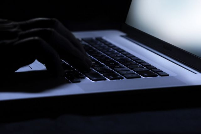Βόνιτσα: Συνελήφθη 72χρονος για πορνογραφία ανηλίκων