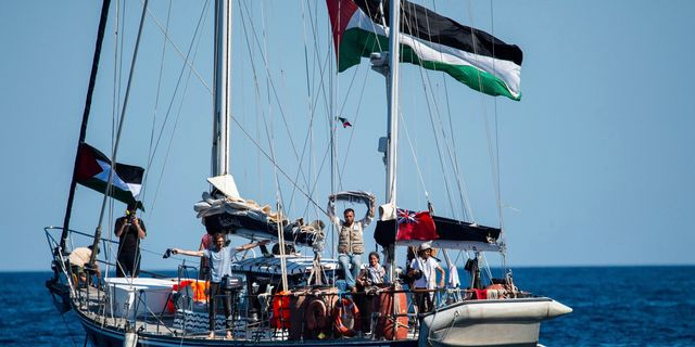 Madleen: Οκτώ από τους 12 ακτιβιστές δεν υπογράφουν τα έγγραφα της απέλασης, λένε ισραηλινά ΜΜΕ