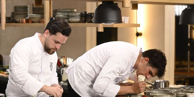 Τελικός Masterchef 2025: Η συγκινητική έκπληξη που περίμενε τους δύο φιναλίστ και η σπόντα Κουτσόπουλου