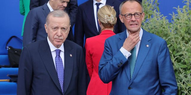 Τηλεφωνική επικοινωνία Ερντογάν – Μερτς για τη Μέση Ανατολή