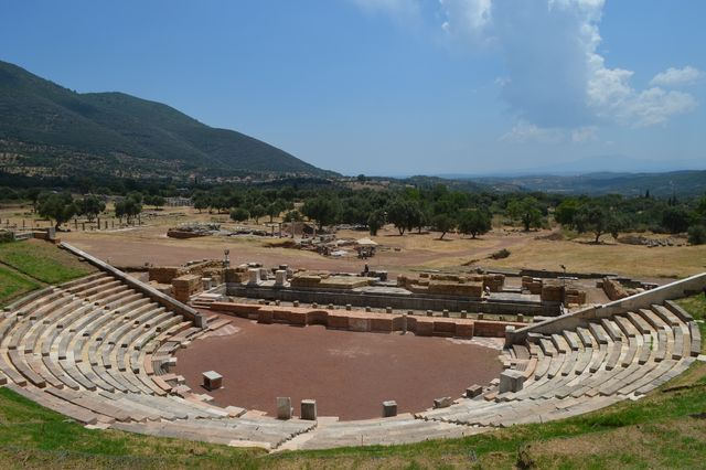 Το Αρχαίο Θέατρο Μεσσήνης