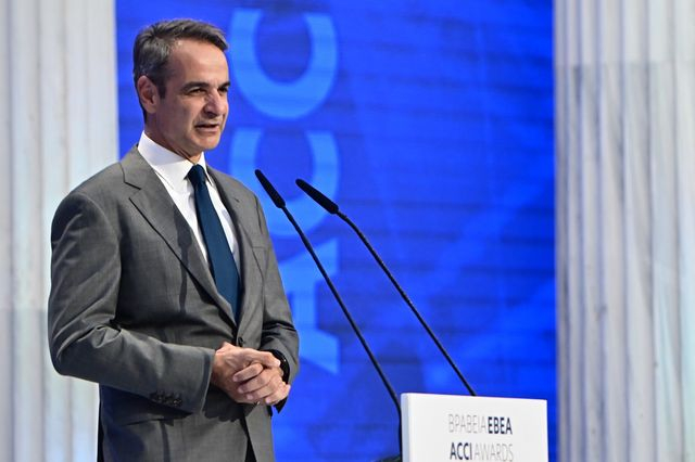 Μητσοτάκης στο ΕΒΕΑ: “Να τολμήσουμε τις μεγάλες μεταρρυθμίσεις υπέρ της ενίσχυσης της ανάπτυξης”