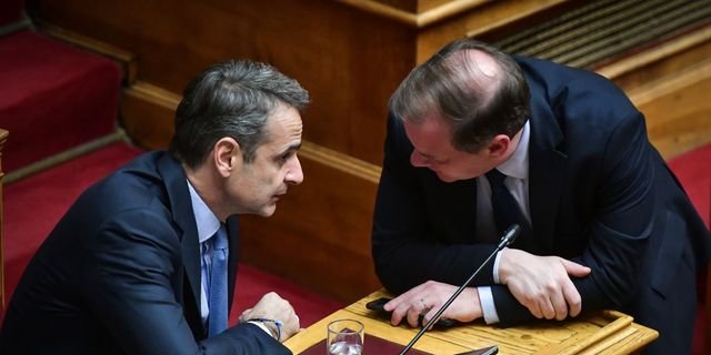 Η κυβέρνηση πήρε την “εσχάτη” πάσα στην Προανακριτική για τα Τέμπη