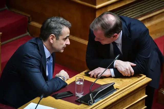 Η κυβέρνηση πήρε την “εσχάτη” πάσα στην Προανακριτική για τα Τέμπη