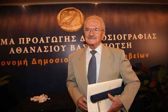 Ιάσων Μοσχοβίτης: Πέθανε ο δημοσιογράφος που μετέδωσε την προσελήνωση