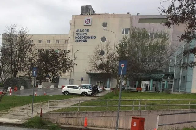 Έκρηξη στο νεκροτομείο του νοσοκομείου Σερρών – Δύο τραυματίες