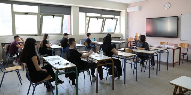 Πανελλήνιες εξετάσεις