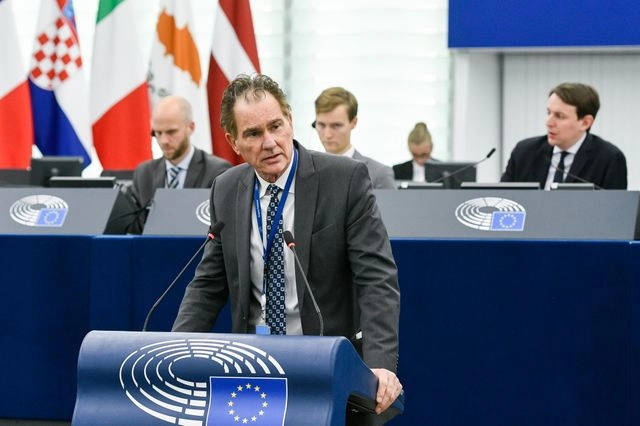 Νίκος Παπανδρέου: Η ανάρτηση για τον Ανδρέα Παπανδρέου, 29 χρόνια από τον θάνατο του