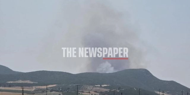 Μεγάλη φωτιά στην Κοκκίνα, στα όρια Μαγνησίας-Λάρισας