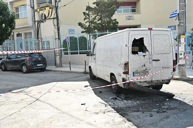 Πυροβολισμοί και καταδίωξη από το Περιστέρι ως το Χαϊδάρι