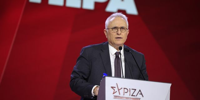 Γιάννης Ραγκούσης
