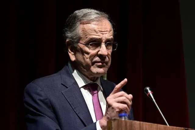 Σαμαράς: Πείτε του Μητσοτάκη να μη ζορίζεται