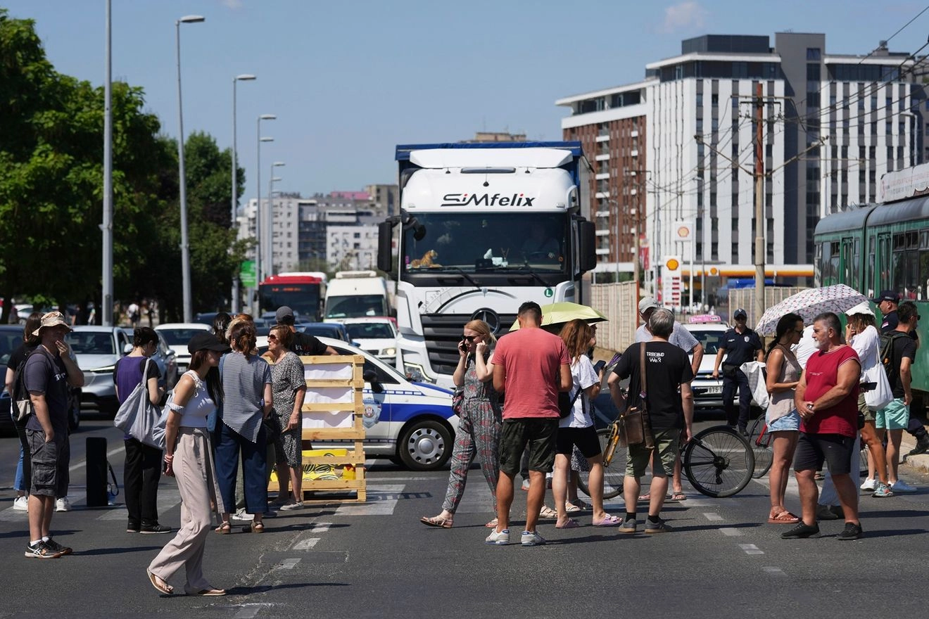 Μπλόκα φοιτητών στη Σερβία
