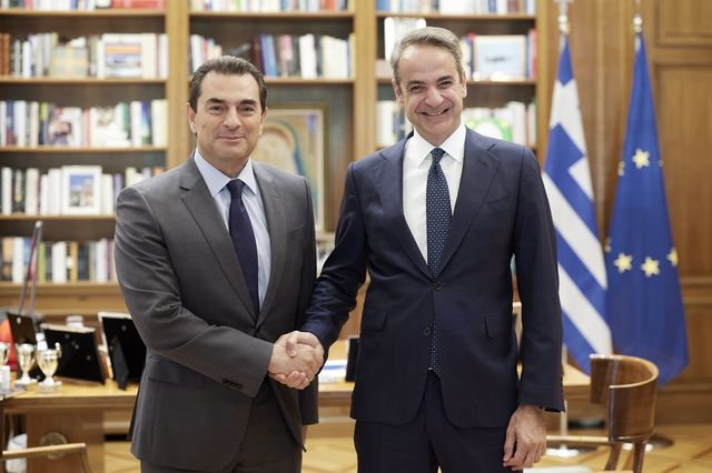 Κυριάκος Μητσοτάκης και Κώστας Σκρέκας
