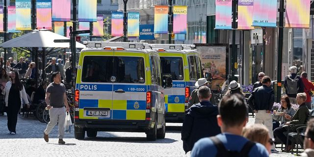 Σουηδία: Τραμ εκτροχιάστηκε και έπεσε σε πιτσαρία – Τουλάχιστον επτά τραυματίες