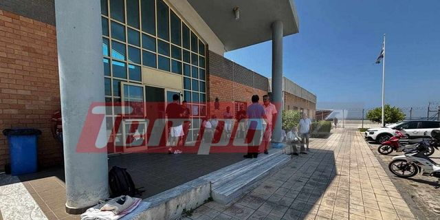 Πάτρα: Συνελήφθησαν 18 απεργοί ναύτες – Ακινητοποιημένα 4 πλοία