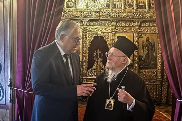 Θεοδωρικάκος: “Το ΥΠΑΝ συμβάλλει στη διάσωση ιστορικών μνημείων και την ανάδειξη των αξιών του Χριστιανισμού”