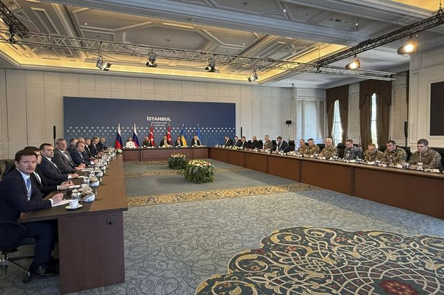 Συνομιλίες “εξπρές” Ρωσίας και Ουκρανίας – Η πρόταση του Κιέβου