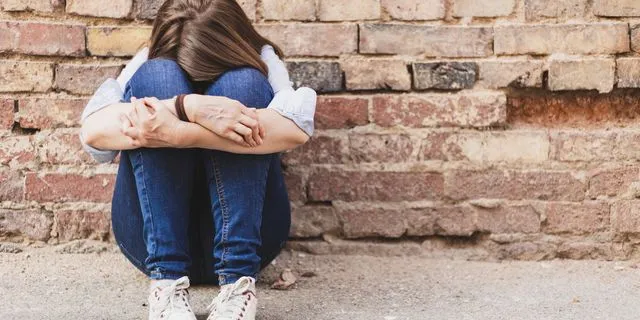 Θεσσαλονίκη: Μια τραυματίας σε περιστατικό βίας μεταξύ ανηλίκων