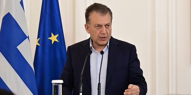 Ο Γιάννης Βρούτσης
