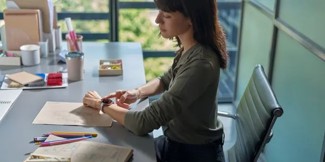 HUAWEI WATCH 5: Το μέλλον της υγείας ξεκινάει από τον καρπό σου