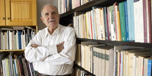 Ντίνος Χριστιανόπουλος