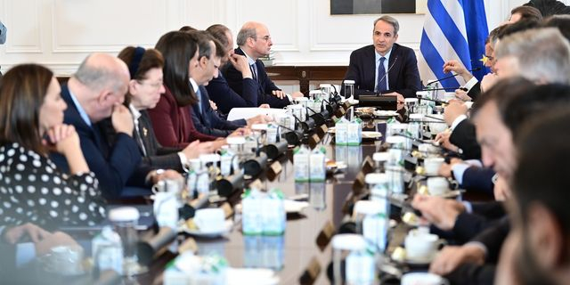 Συνεδρίαση του Υπουργικού Συμβουλίου υπό τον Πρωθυπουργό Κυριάκο Μητσοτάκη, στο Μέγαρο Μαξίμου