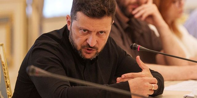 Ο Ζελένσκι κατηγορεί τη Ρωσία ότι παίζει “βρώμικο παιχνίδι” γύρω από την ανταλλαγή αιχμαλώτων