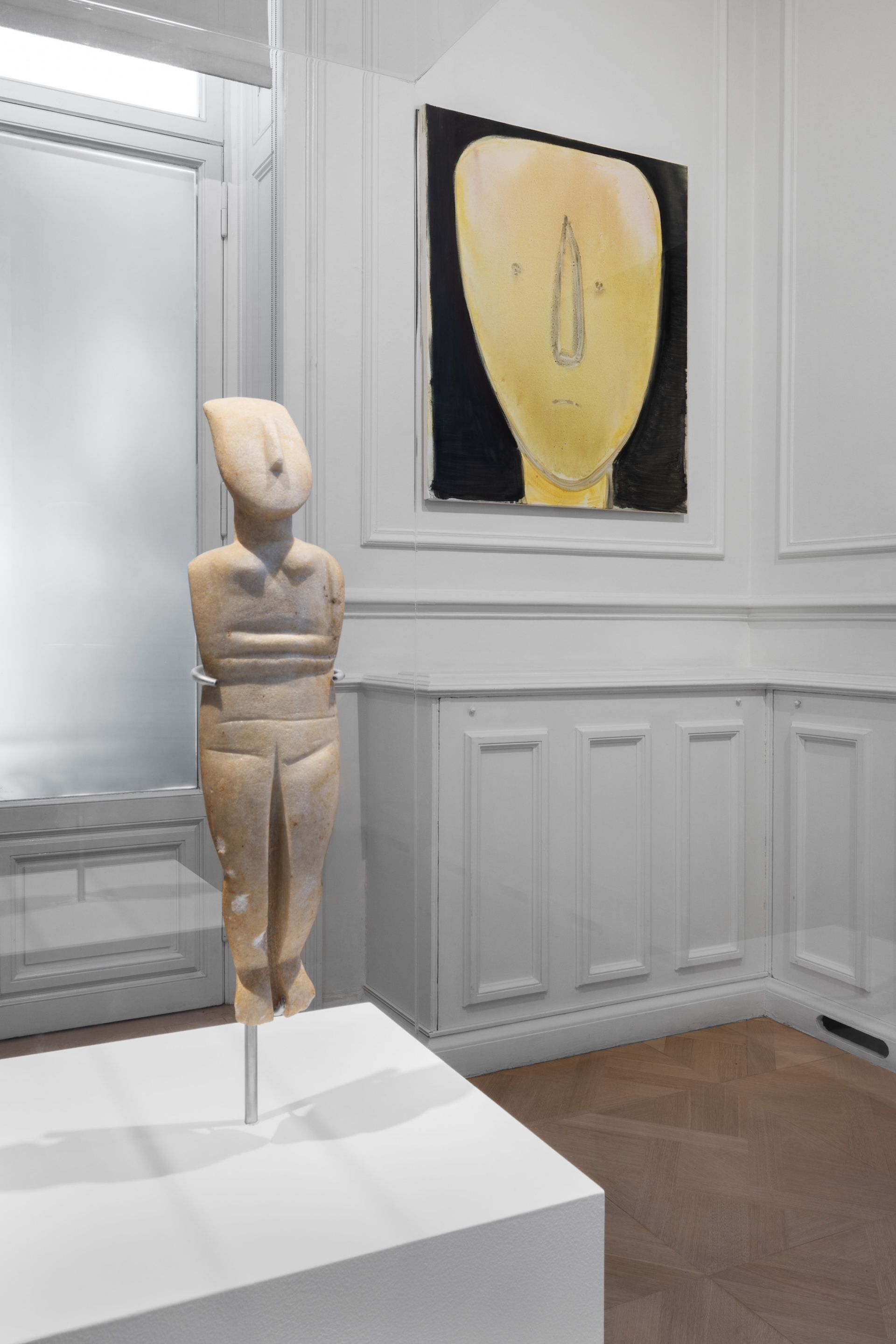 Γενική άποψη της έκθεσης, Φωτo. Πάρις Ταβιτιάν © Μουσείο Κυκλαδικής Τέχνης Installation shot, Photo. Paris Tavitian © Museum of Cycladic Art