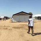 To νοσοκομείο που έφτιαξαν από το μηδέν, στη μέση του πουθενά στο Metche οι Γιατροί Χωρίς Σύνορα.