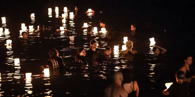 Μάτι: Ρίγη συγκίνησης στις εκδηλώσεις μνήμης για την 7η επέτειο από τη φονική πυρκαγιά