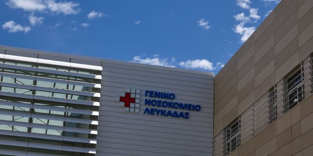 Λευκάδα: Της έκανε πρόταση γάμου και εκείνη έπεσε στο έδαφος αναίσθητη