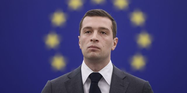 Γαλλία: Έφοδος της αστυνομίας στα γραφεία του ακροδεξιού Εθνικού Συναγερμού