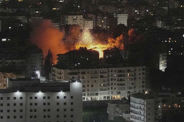 Λίβανος: Ισραηλινοί βομβαρδισμοί σε εγκατάσταση κατασκευής πυραύλων της Χεζμπολάχ