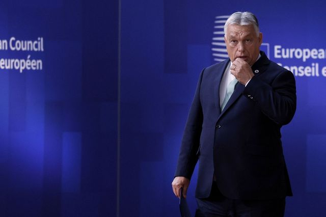 Όρμπαν για Φον ντερ Λάιεν: “Ώρα να φεύγει” – Το tweet πριν την ψηφοφορία επί της πρότασης μομφής