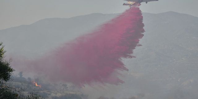 Τουρκία: Πάνω από 2.000 απομακρύνονται από τα σπίτια τους λόγω φωτιάς