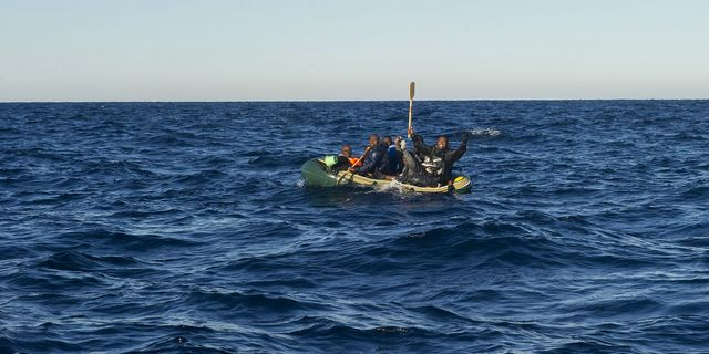 Μαρόκο: Επιχείρησε να περάσει στην Ισπανία με σωσίβιο και βατραχοπέδιλα