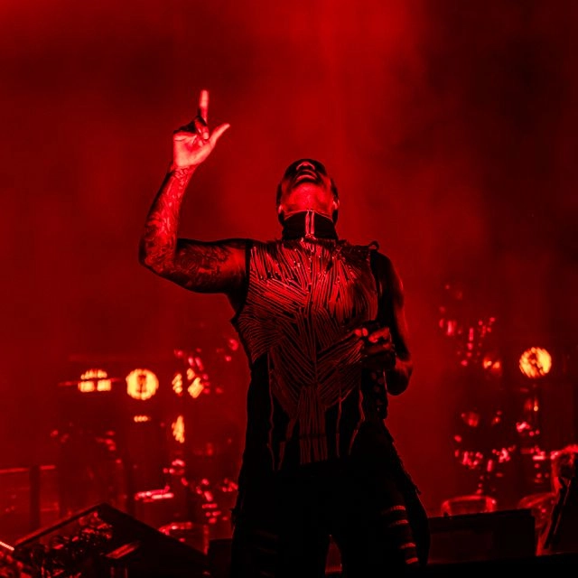 Οι Prodigy “έβαλαν φωτιά” στο Release και οι Bob Vylan άνοιξαν τον δρόμο