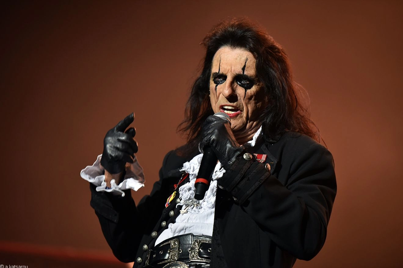 Είδαμε τον Alice Cooper στο Rockwave – Απαγορευμένος στην Ελλάδα, αθάνατος στη σκηνή